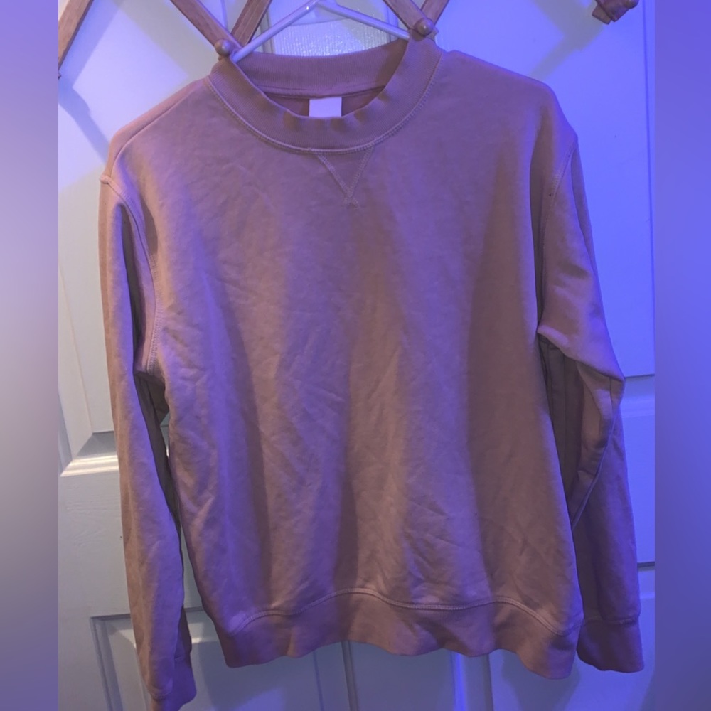 Beige/cream colored crew neck sweater from H&M